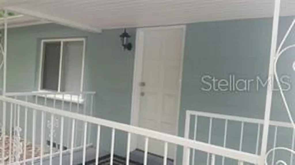 2319 Carlton Drive Orlando FL 32806