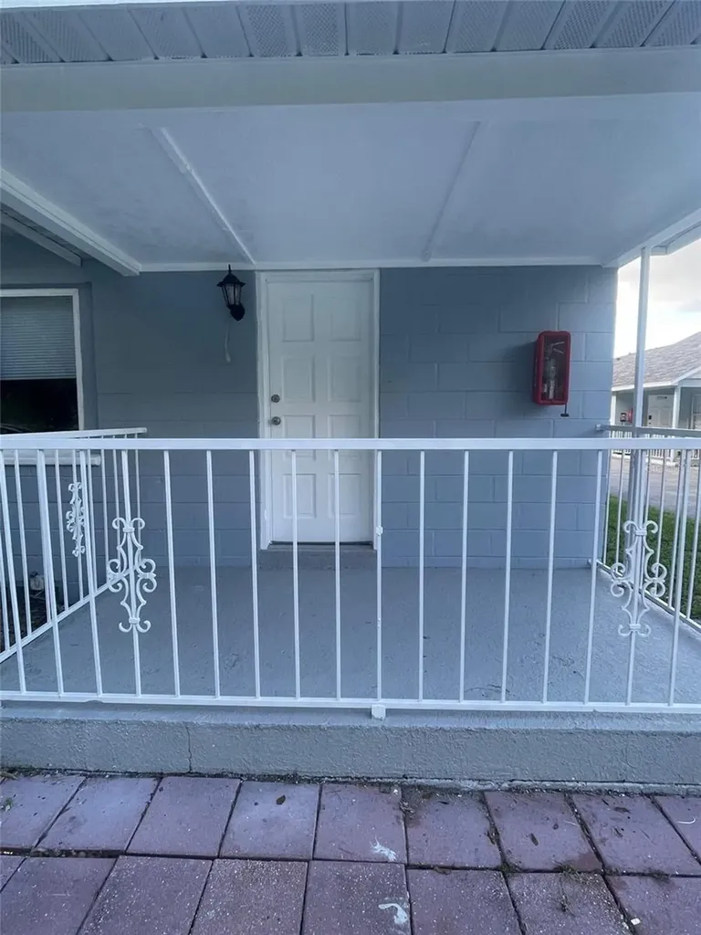2319 Carlton Drive Orlando FL 32806