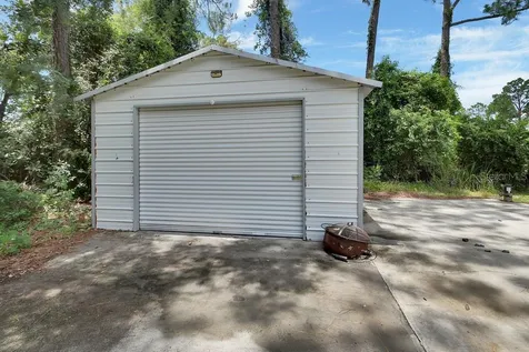 2222 6th Avenue Deland FL 32724