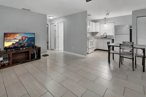2222 6th Avenue Deland FL 32724