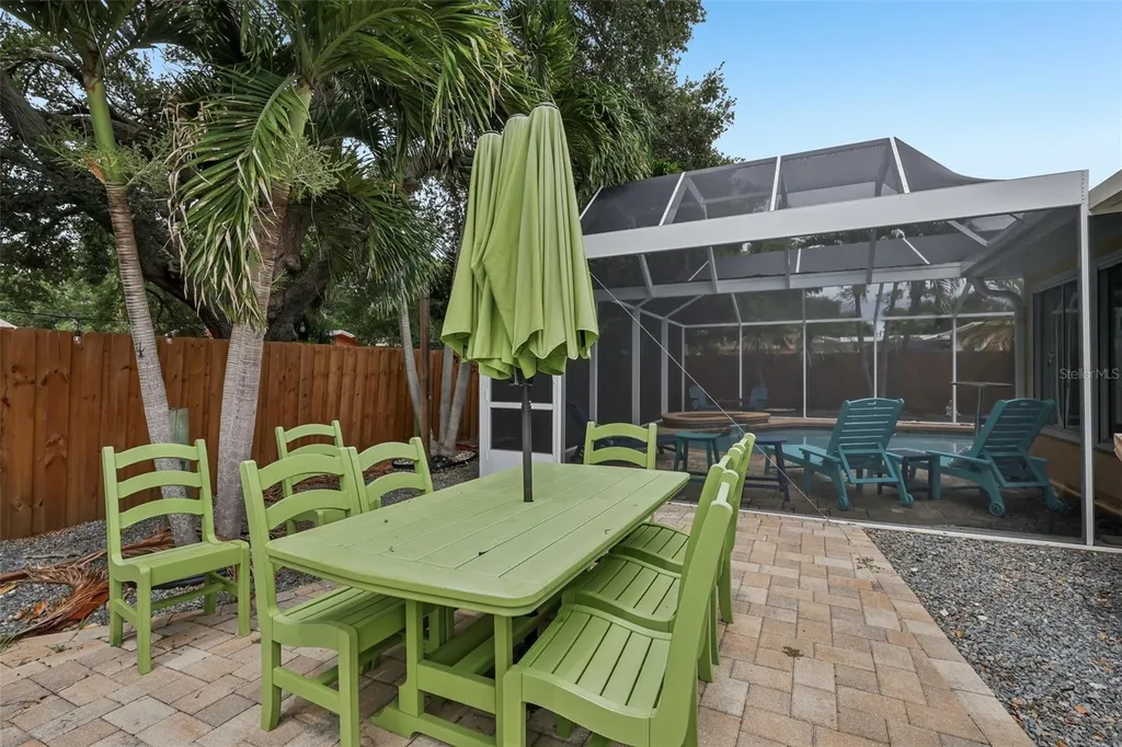 13801 87th Avenue Seminole FL 33776