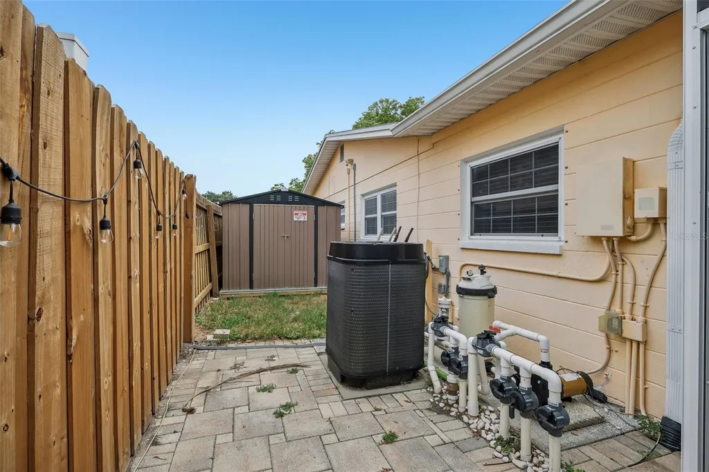 13801 87th Avenue Seminole FL 33776