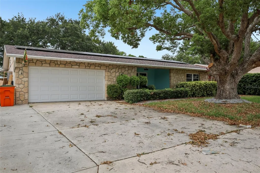13801 87th Avenue Seminole FL 33776