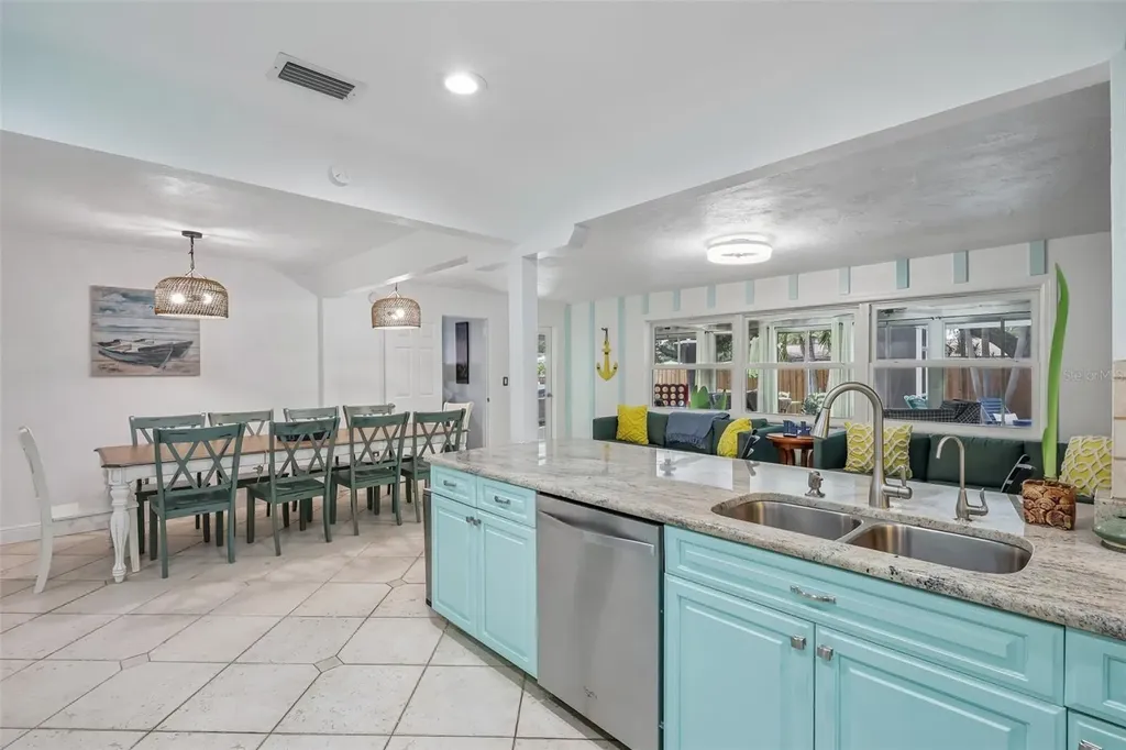 13801 87th Avenue Seminole FL 33776