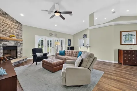 2556 NE 120th Street Anthony FL 32617