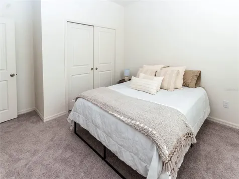37501 Williamette Way Zephyrhills FL 33540