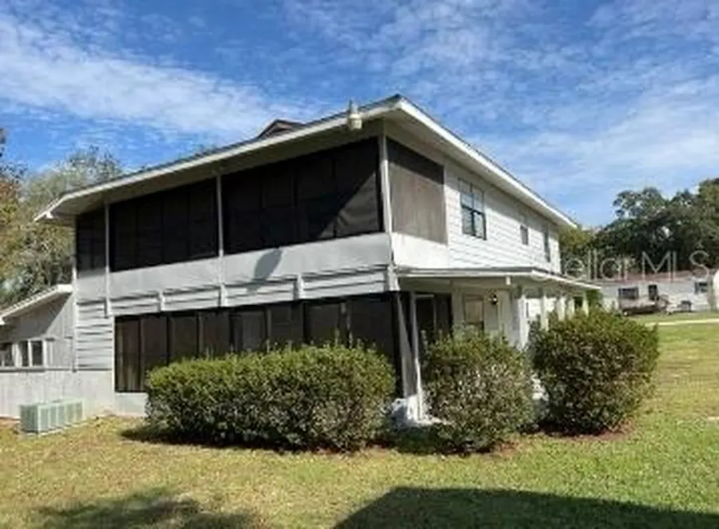 12450 SE 99th Avenue Belleview FL 34420