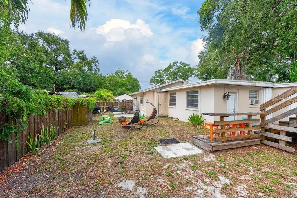 610 1st Avenue NE Largo FL 33770
