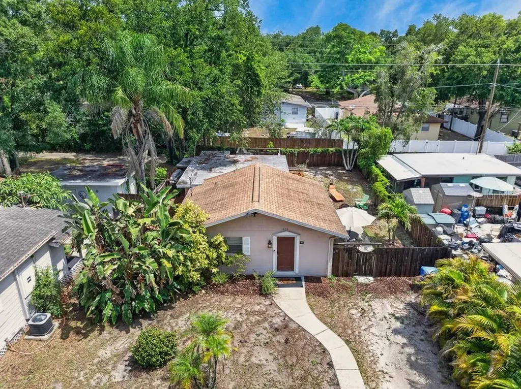 610 1st Avenue NE Largo FL 33770