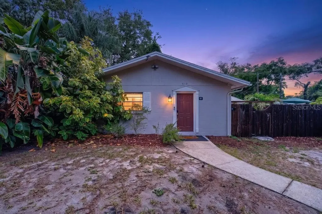 610 1st Avenue NE Largo FL 33770