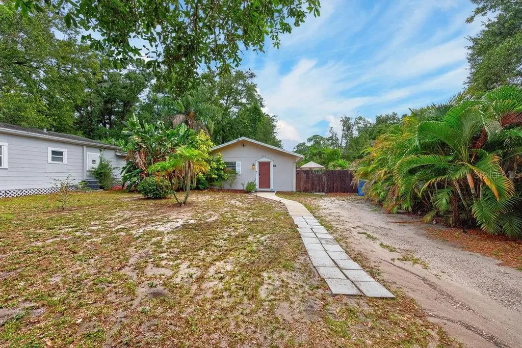 610 1st Avenue NE Largo FL 33770