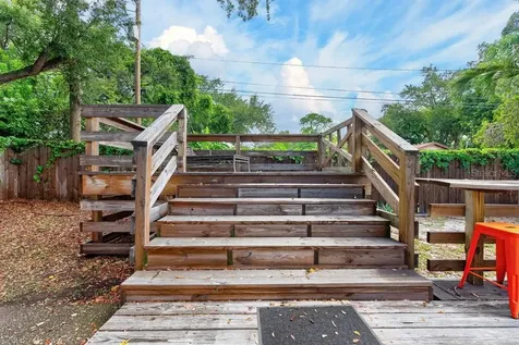 610 1st Avenue NE Largo FL 33770