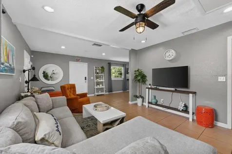610 1st Avenue NE Largo FL 33770