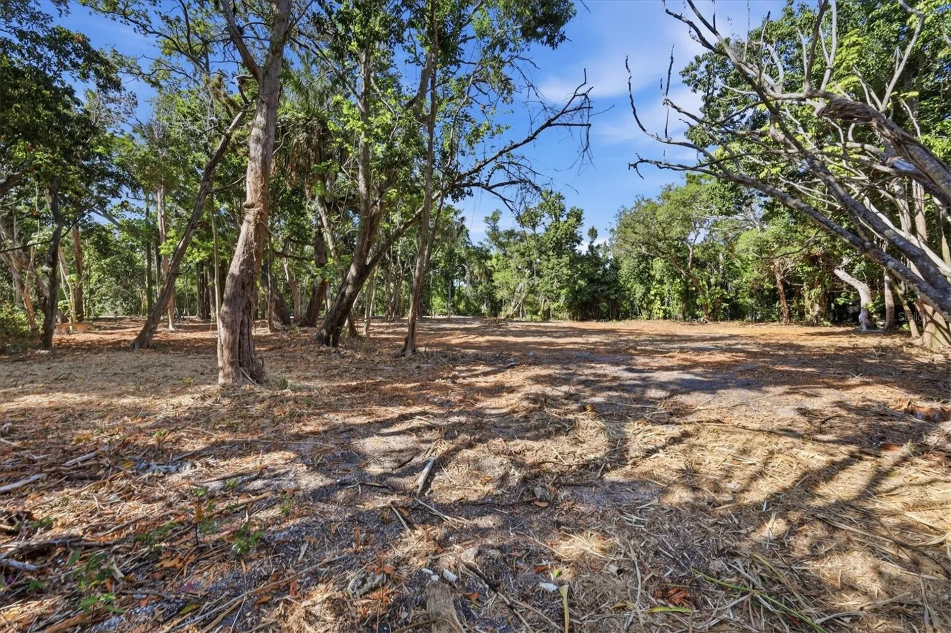 1325 Hidden Harbor Way Sarasota FL 34242