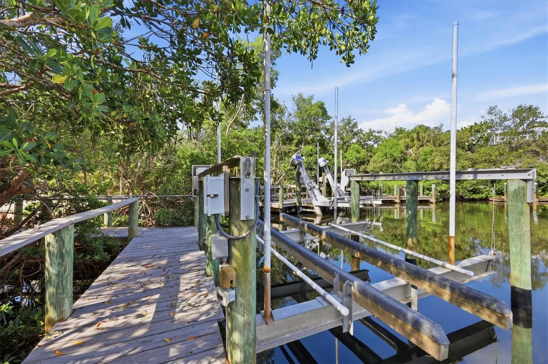 1325 Hidden Harbor Way Sarasota FL 34242