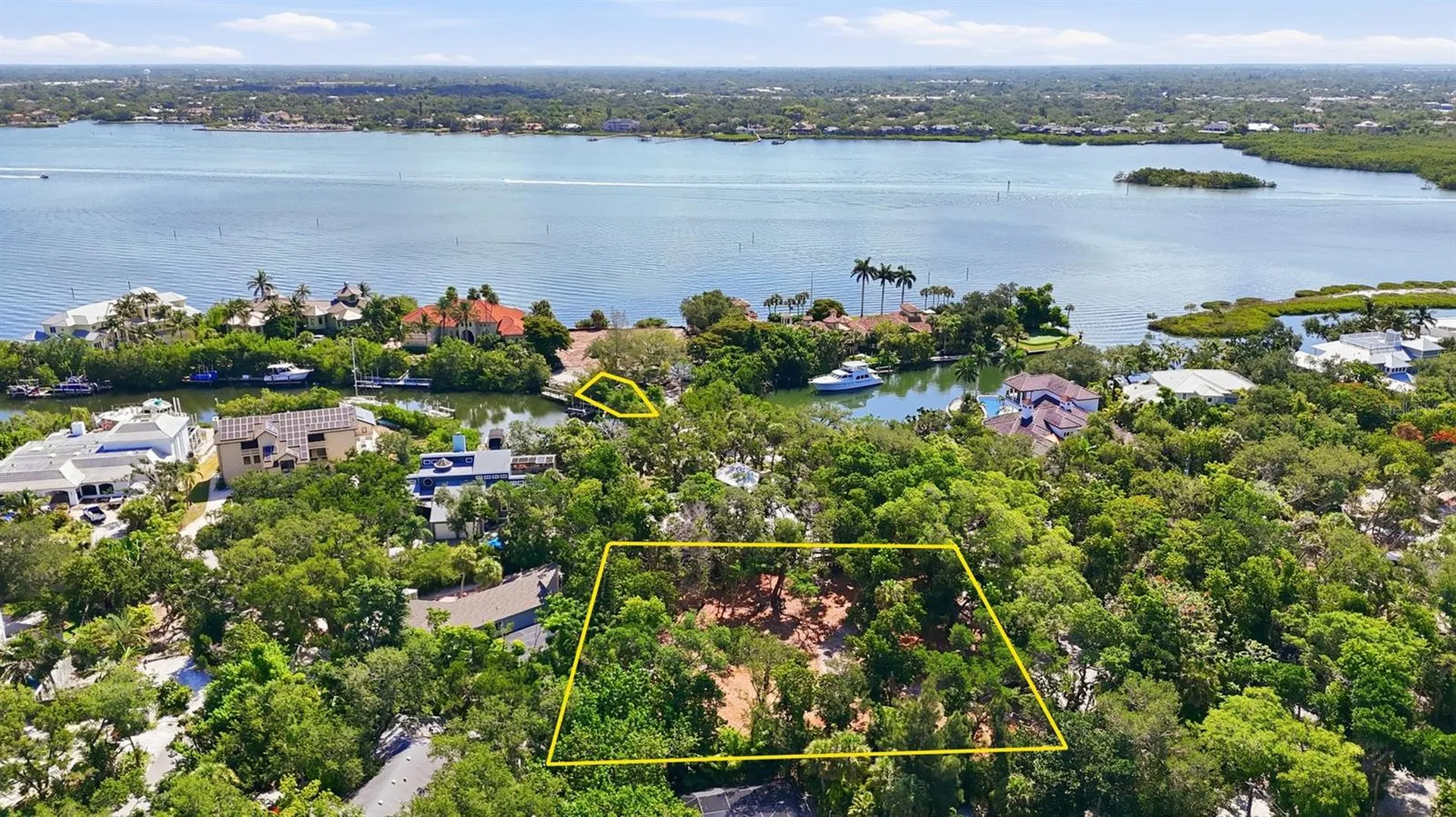 1325 Hidden Harbor Way Sarasota FL 34242