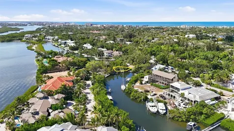 1325 Hidden Harbor Way Sarasota FL 34242