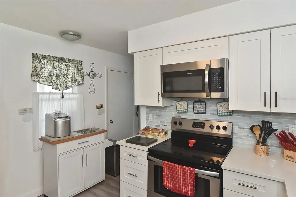 1527 Stewart Drive Sarasota FL 34232