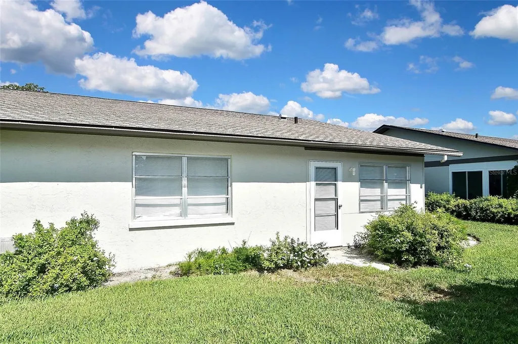 1527 Stewart Drive Sarasota FL 34232