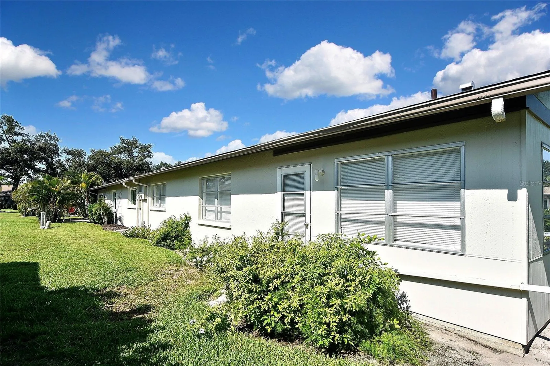 1527 Stewart Drive Sarasota FL 34232