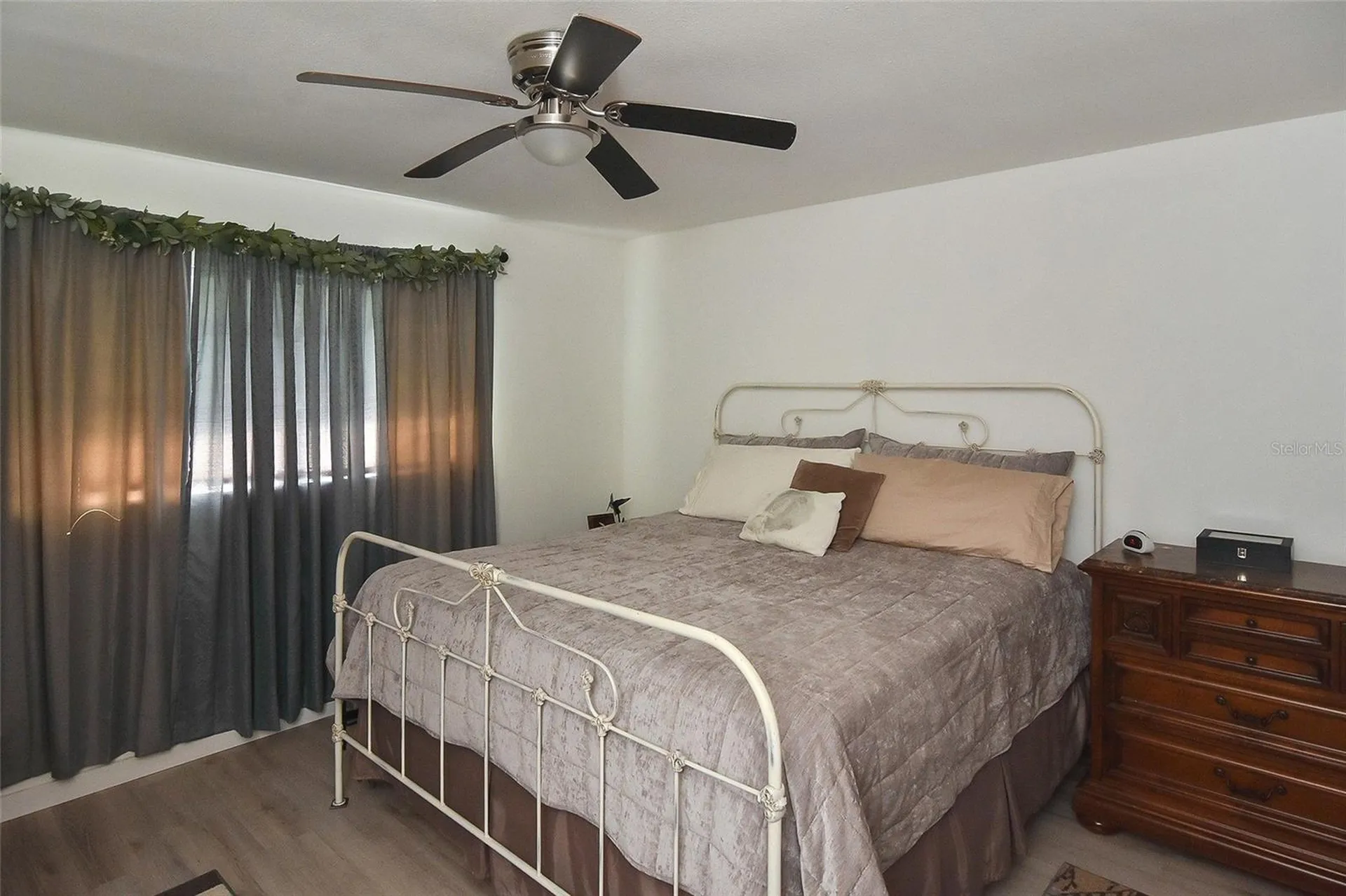 1527 Stewart Drive Sarasota FL 34232