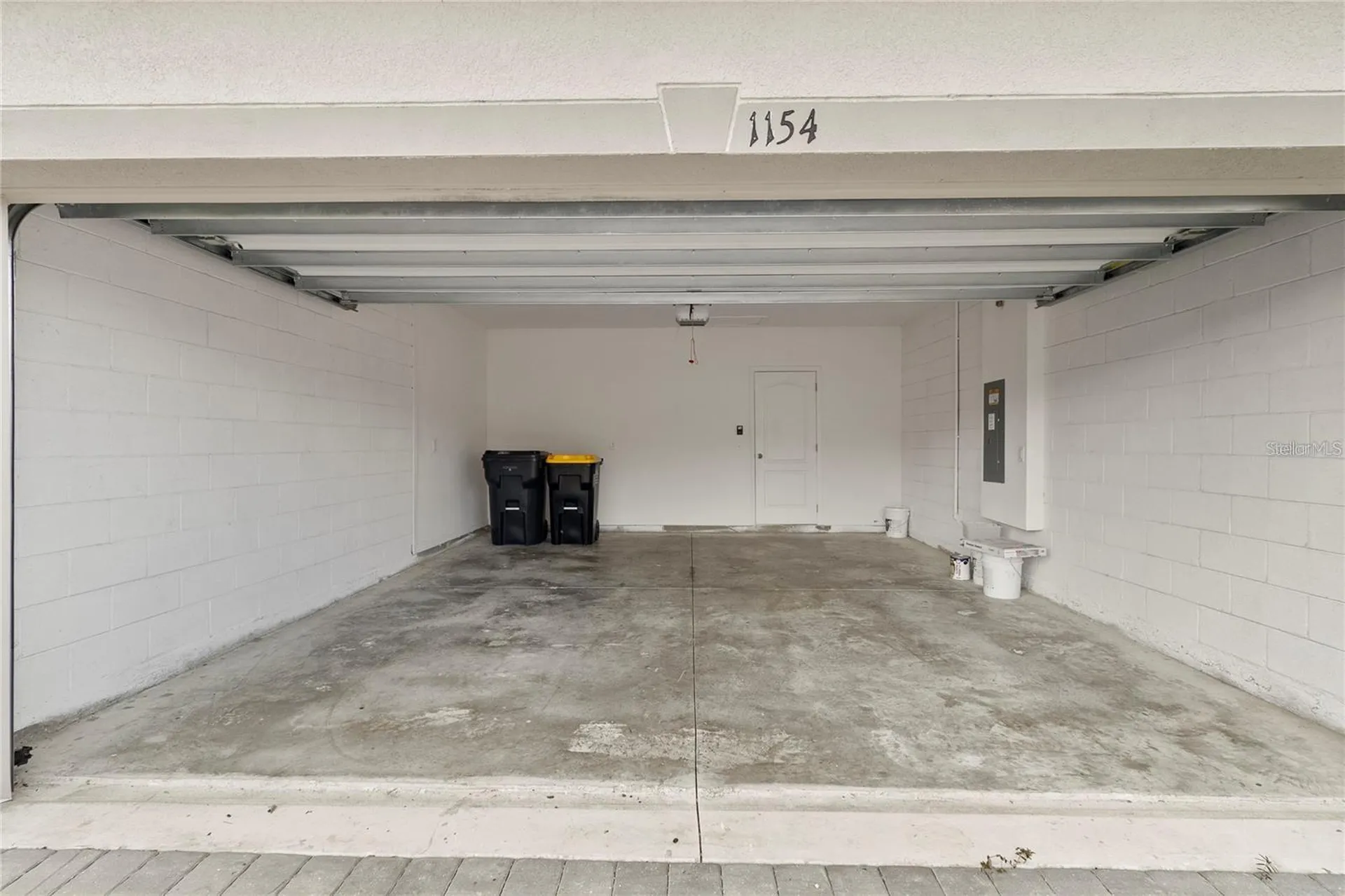 1154 Oak Bluff Drive Davenport FL 33837