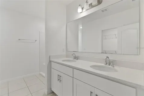 1154 Oak Bluff Drive Davenport FL 33837