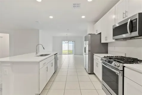 1154 Oak Bluff Drive Davenport FL 33837