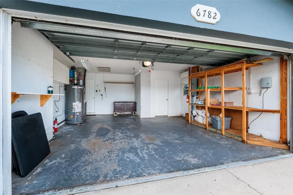 6782 14th Avenue N St Petersburg FL 33710