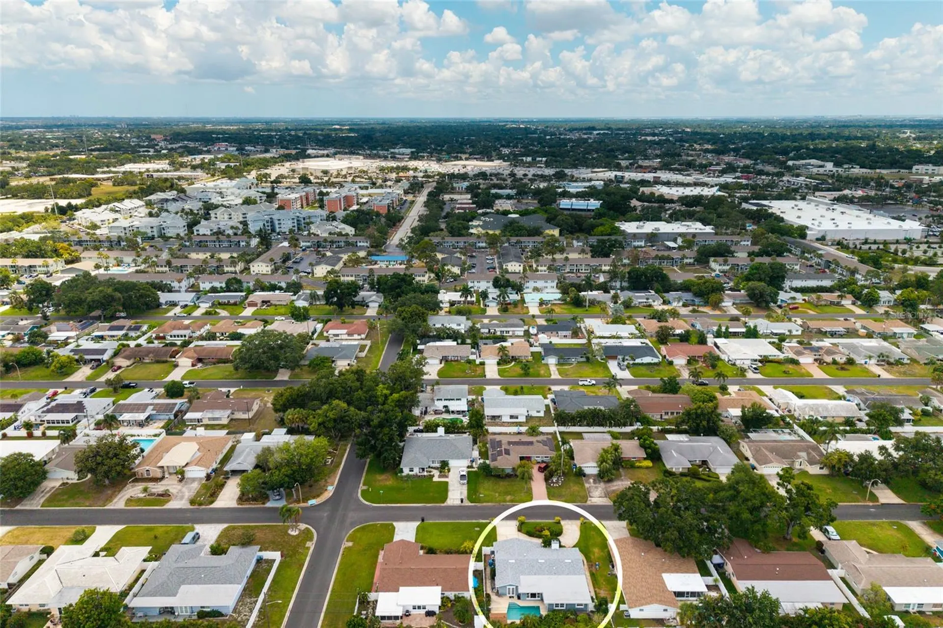 6782 14th Avenue N St Petersburg FL 33710