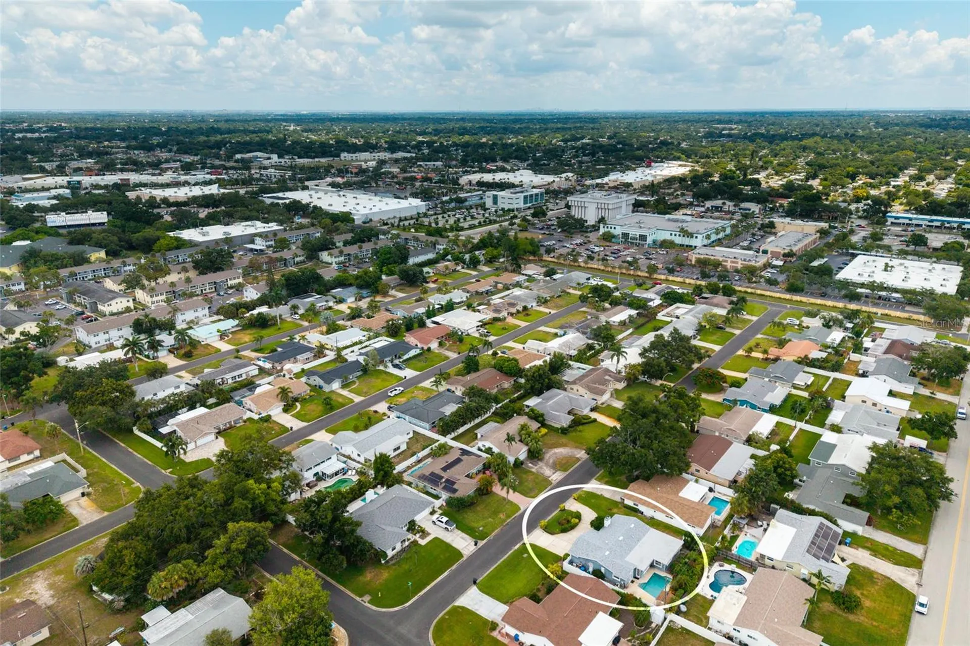 6782 14th Avenue N St Petersburg FL 33710