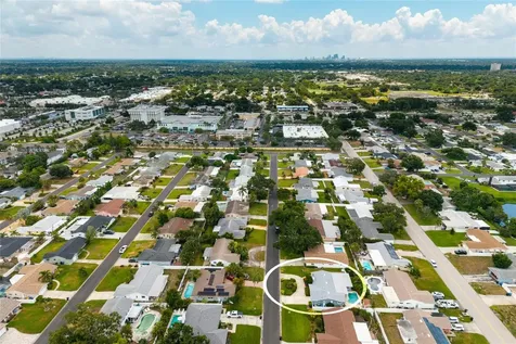6782 14th Avenue N St Petersburg FL 33710