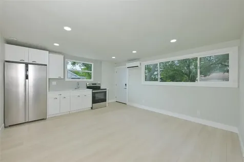 1161 Howard Street Clearwater FL 33756