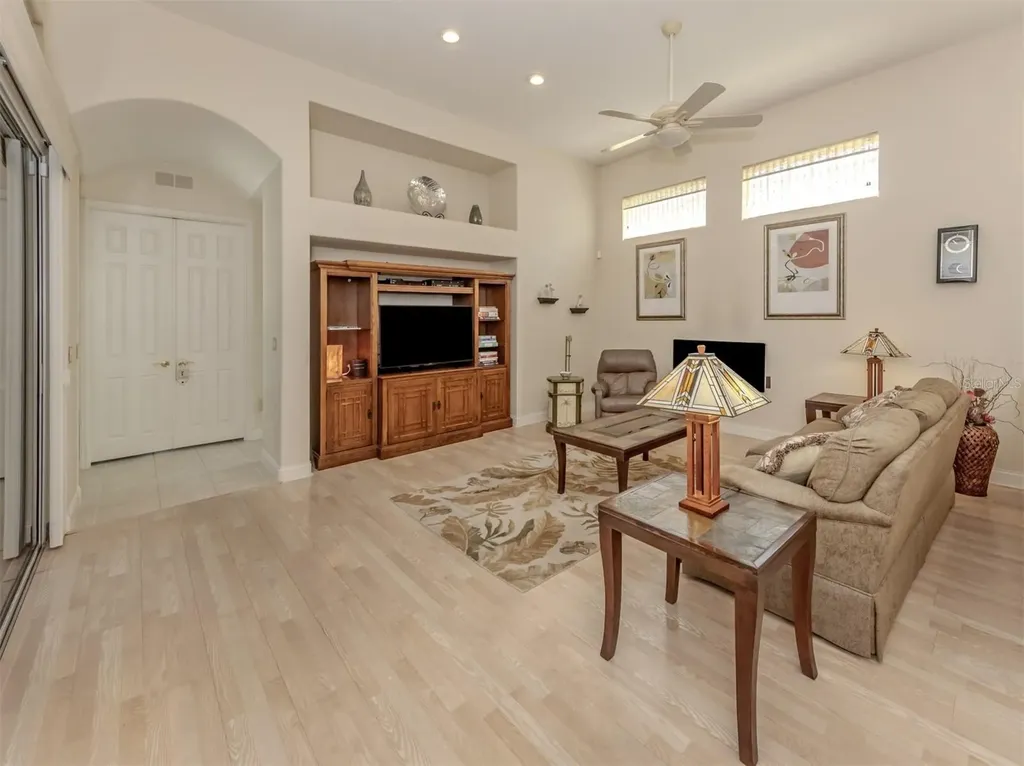 513 Cheval Drive Venice FL 34292