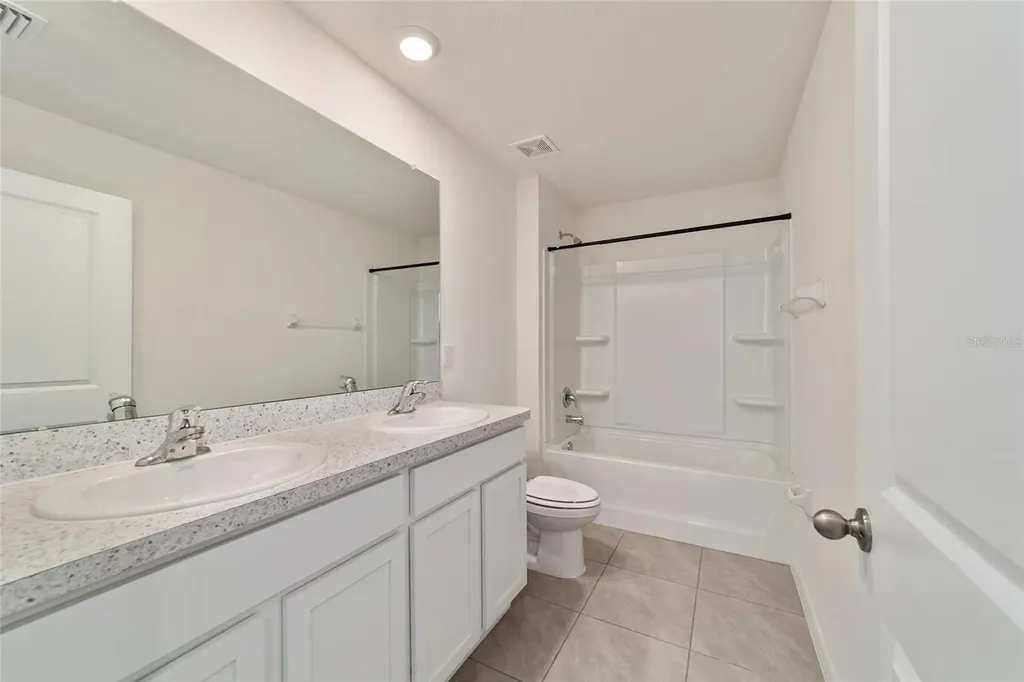 8741 SW 45th Court Ocala FL 34476