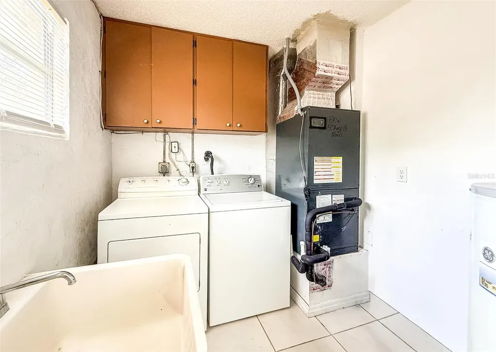 2604 Woodgate Lane Sarasota FL 34231