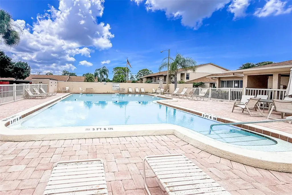 2604 Woodgate Lane Sarasota FL 34231