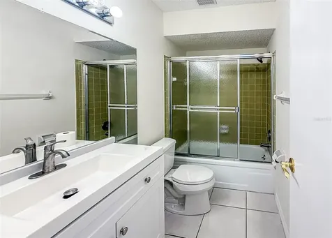 2604 Woodgate Lane Sarasota FL 34231