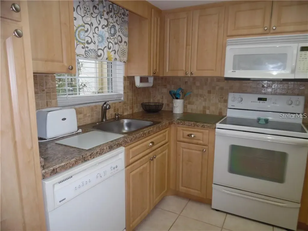 1656 S Lake Avenue Clearwater FL 33756
