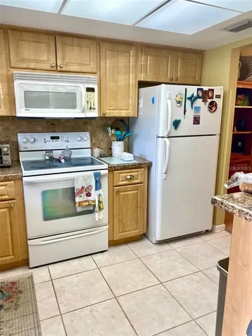 1656 S Lake Avenue Clearwater FL 33756