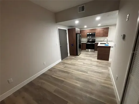 4424 S Texas Avenue Orlando FL 32839