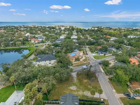2502 S West Shore Boulevard Tampa FL 33629
