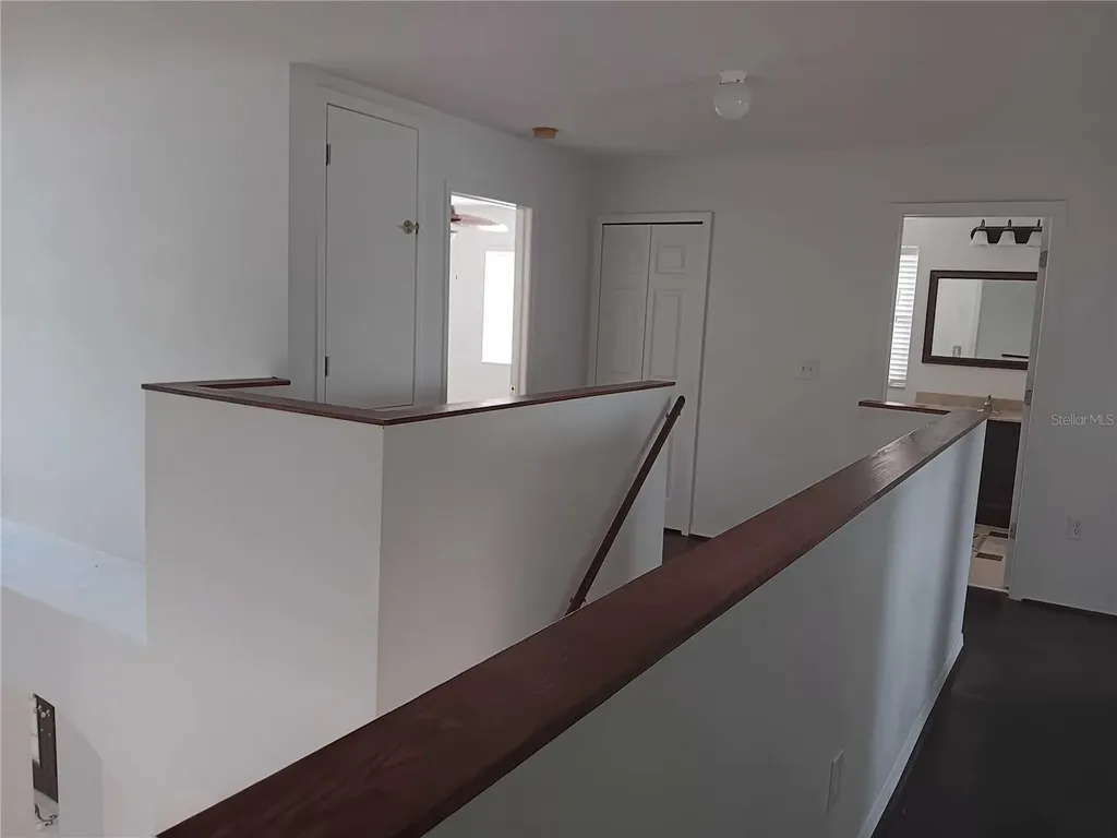 18178 Sandy Pointe Drive Tampa FL 33647