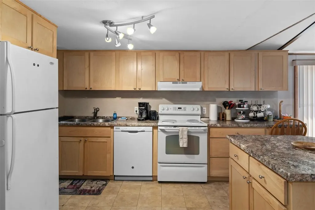 7510 W Otter Street Homosassa FL 34446