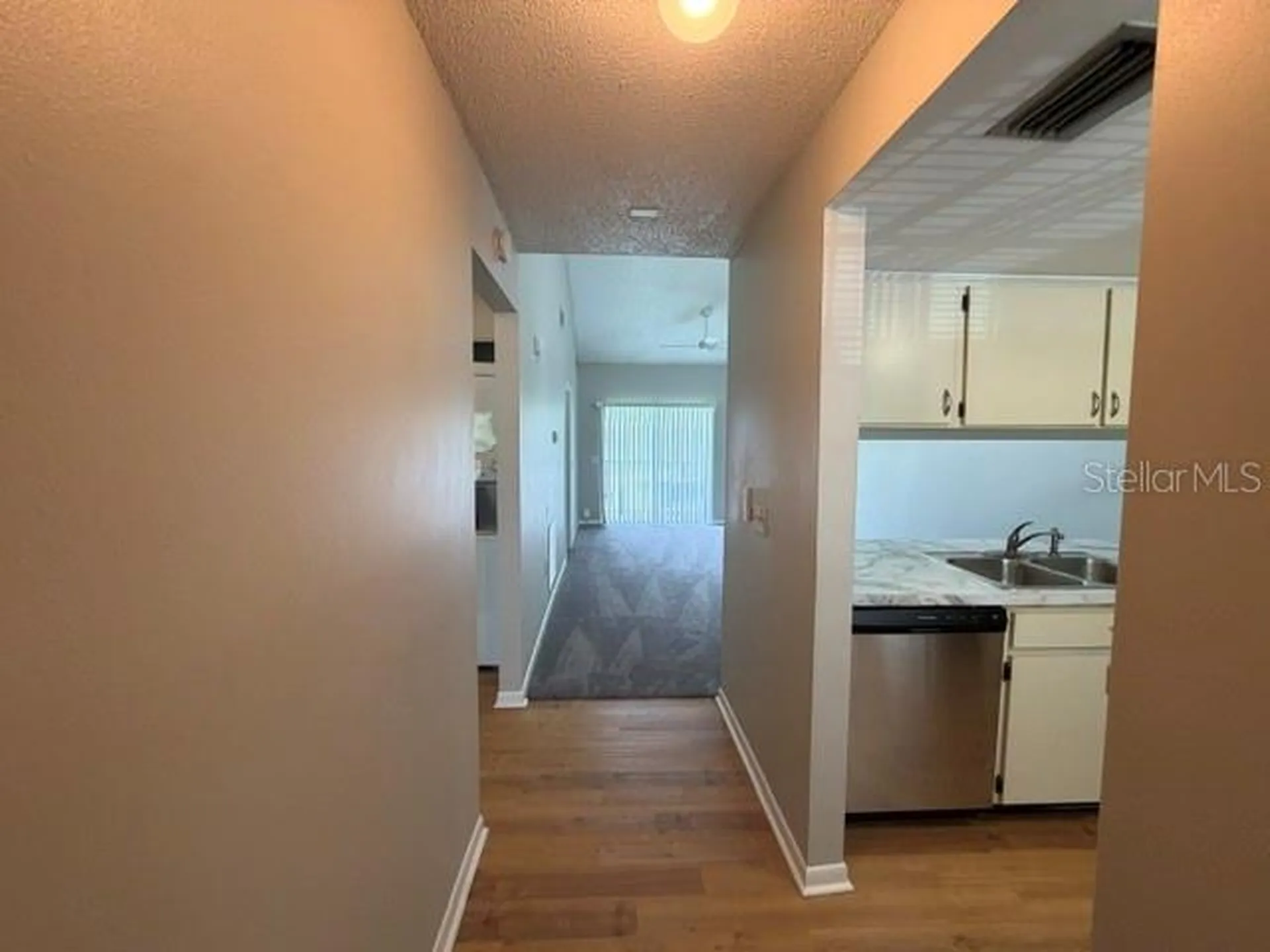 5013 Bordeaux Village Place Tampa FL 33617