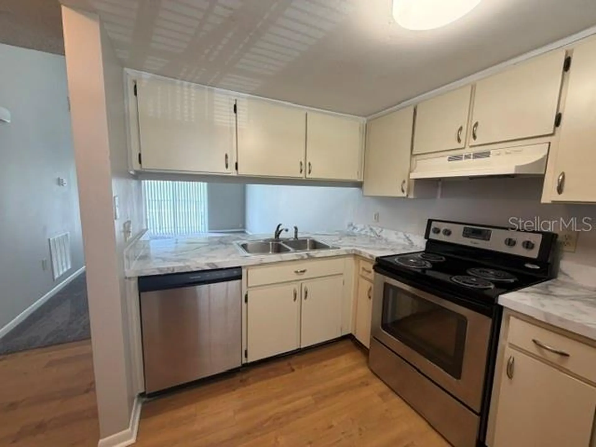 5013 Bordeaux Village Place Tampa FL 33617