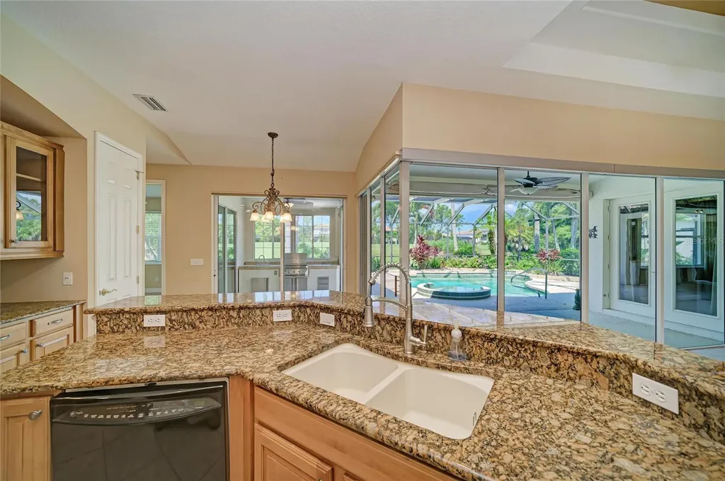7022 Dominion Lane Bradenton FL 34202