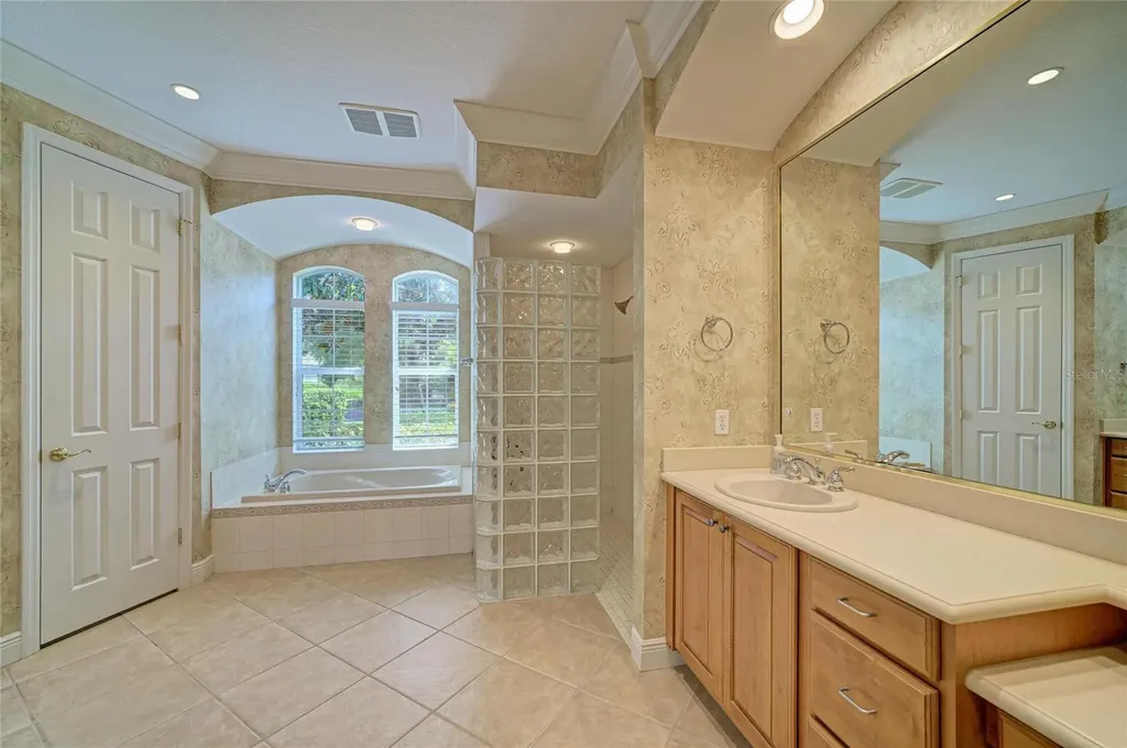 7022 Dominion Lane Bradenton FL 34202