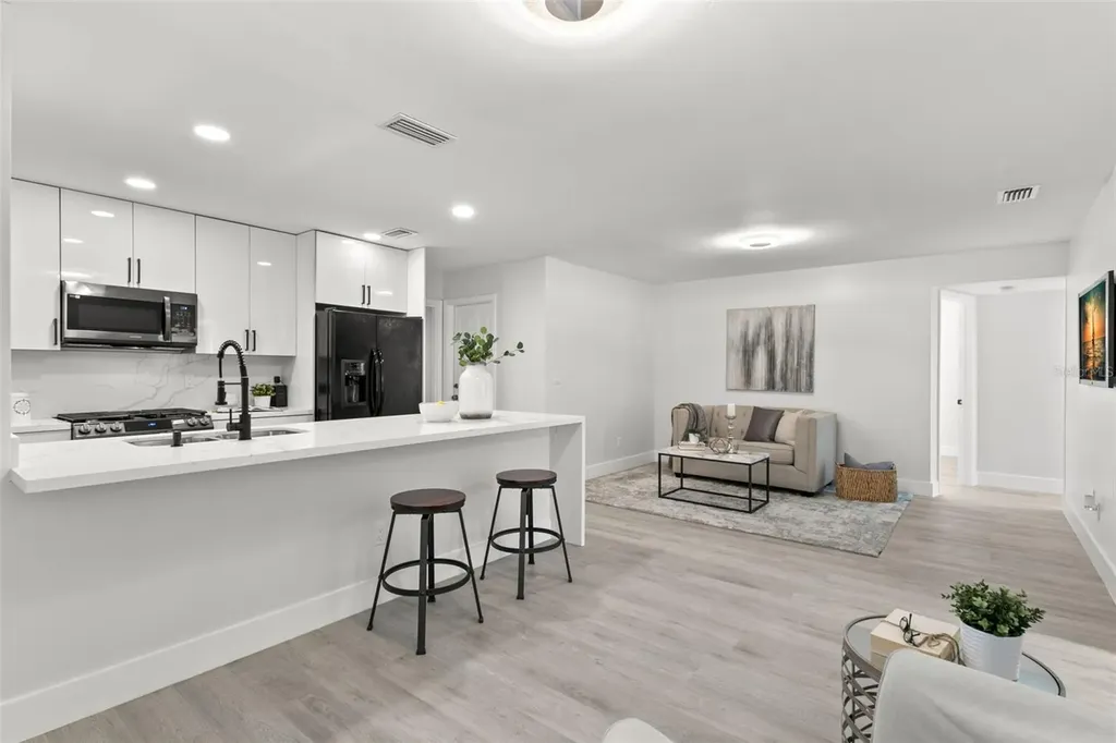 5931 Denver Street NE St Petersburg FL 33703