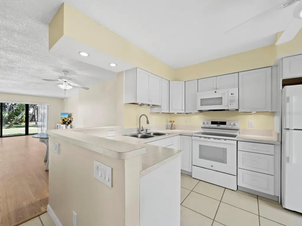 5260 Gulf Of Mexico Drive Longboat Key FL 34228